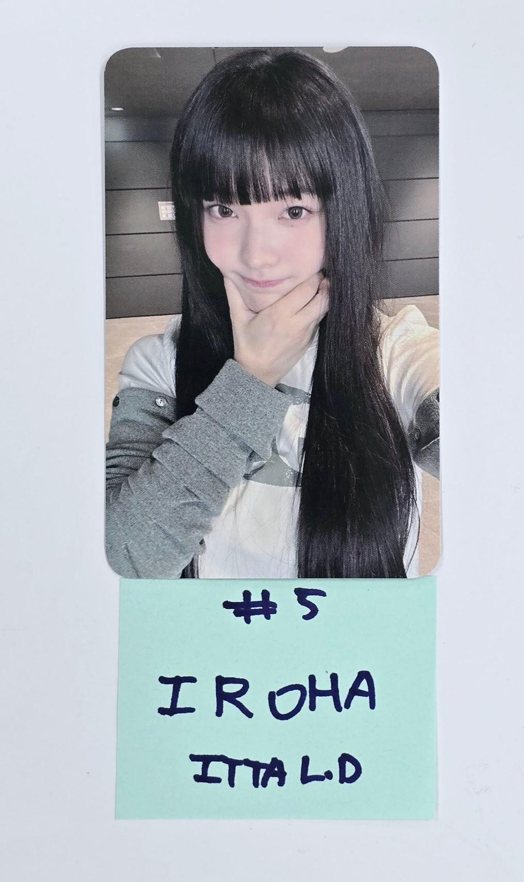 ILLIT "Super Real Me" - ITTA Lucky Draw Event Photocard [25.5.15]