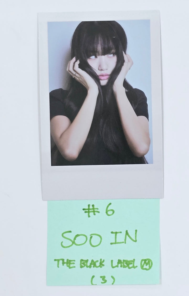 MEOVV "MY EYES OPEN VVIDE" - The Black Label Pre-Order Benefit Photocard [25.5.15]