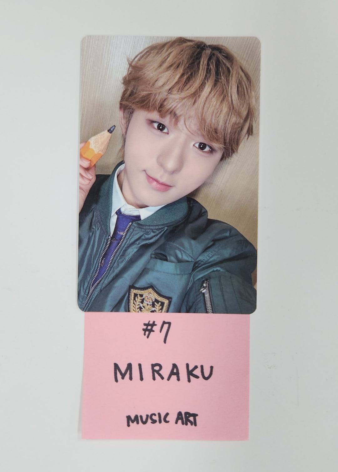 NouerA "Chapter: New is Now" - MusicArt Fansign Event Photocard [25.5.16]