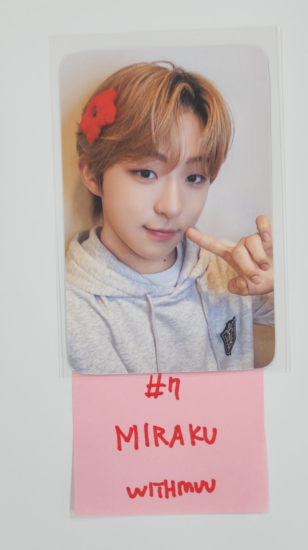 NouerA "Chapter: New is Now" - Withmuu Fansign Event Photocard [25.5.16]