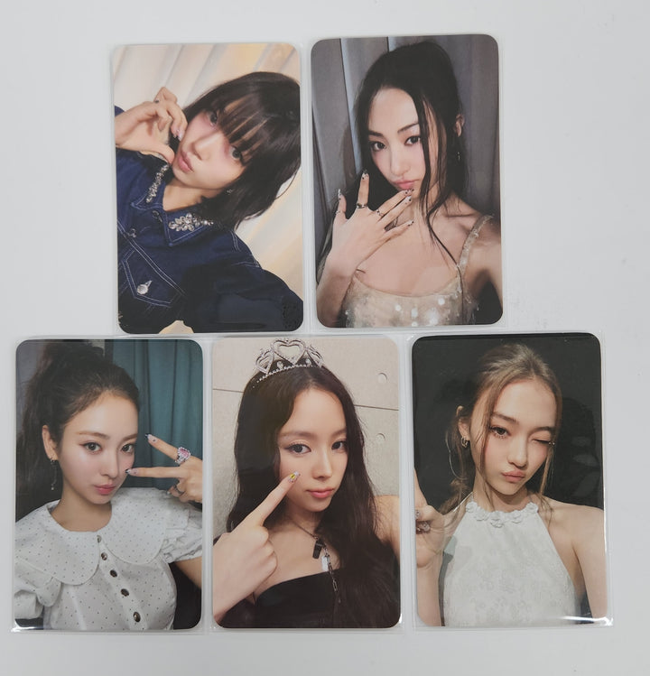 MEOVV "MY EYES OPEN VVIDE" -  Withmuu Lucky Draw Event Photocard [25.5.16]