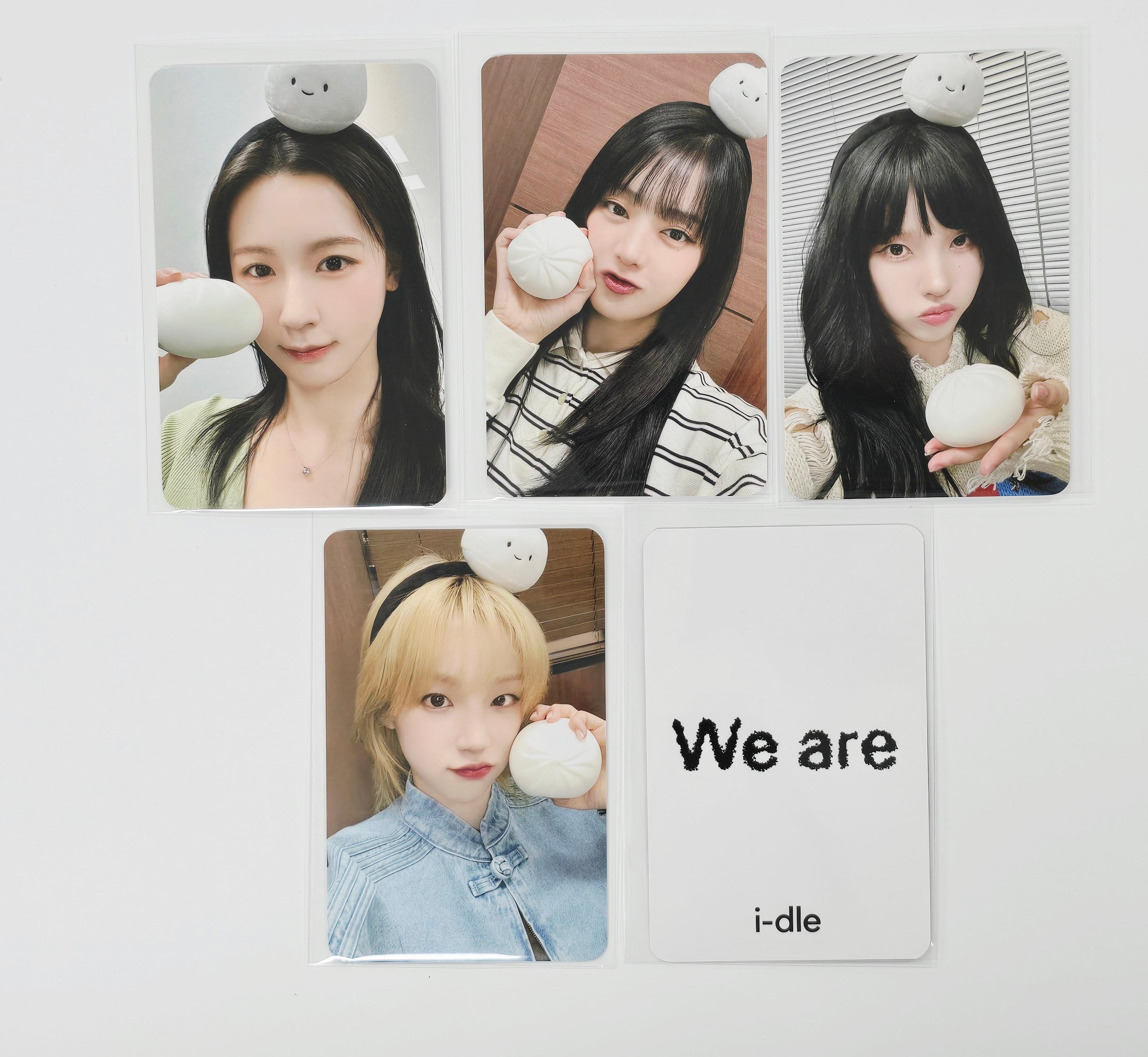 IVE FAN CONCERT リズ サインボール＋VIP特典 IVE FAN CONCERT リズ サインボール＋VIP特典 - メルカリ