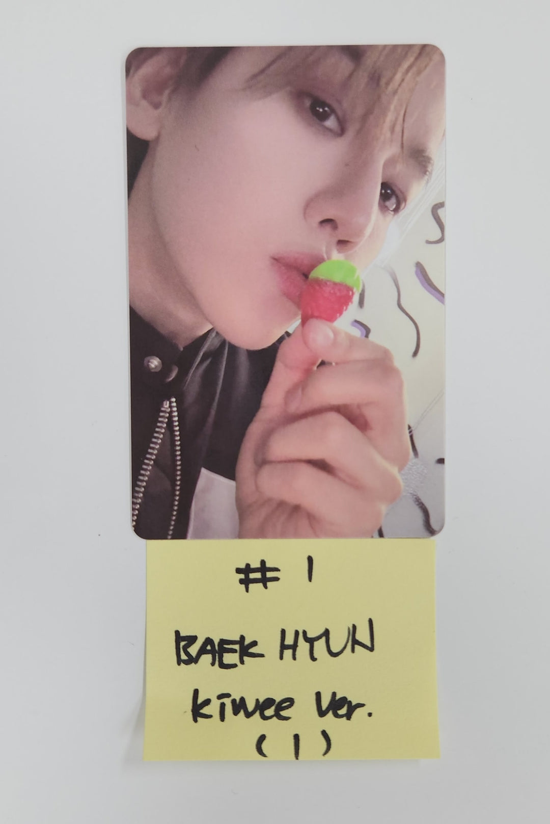 BAEKHYUN "Essence of Reverie" - Official Photocard [kiwee Ver.] [25.5.21]