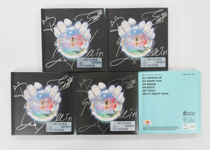 MEOVV "MY EYES OPEN VVIDE" - Hand Autographed(Signed) Promo Album [25.5.21]