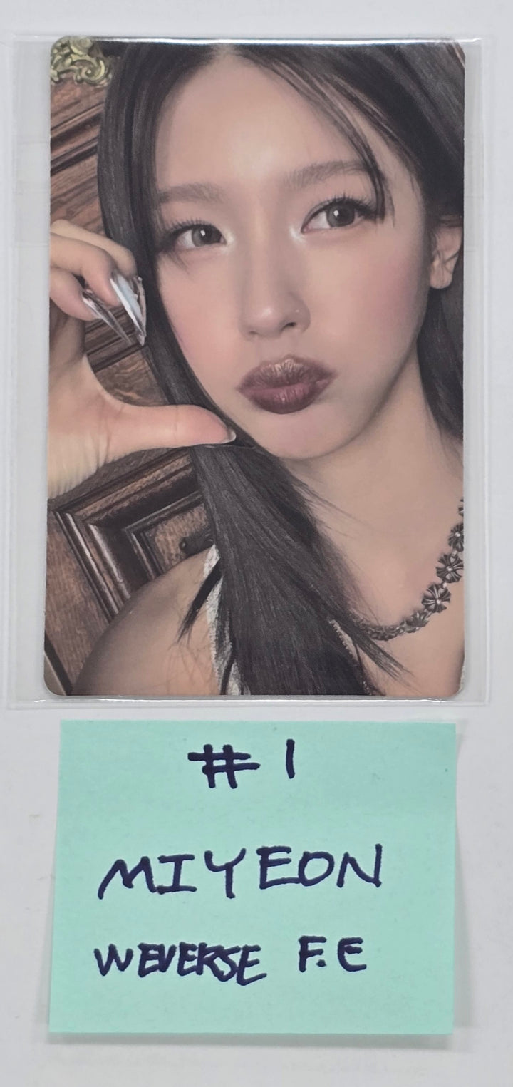 I-DLE "We are" - Weverse Shop Fansign Event Photocard [25.5.22] (Restocked 5/23)
