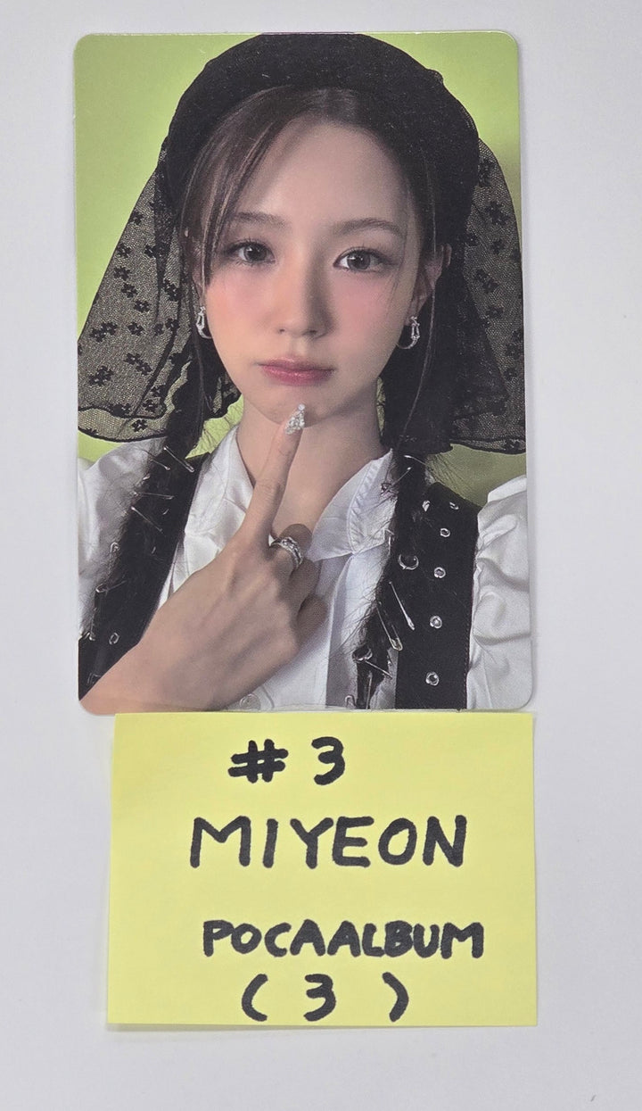 I-DLE "We are" - Official Photocard [Photobook Ver.] [25.5.22]