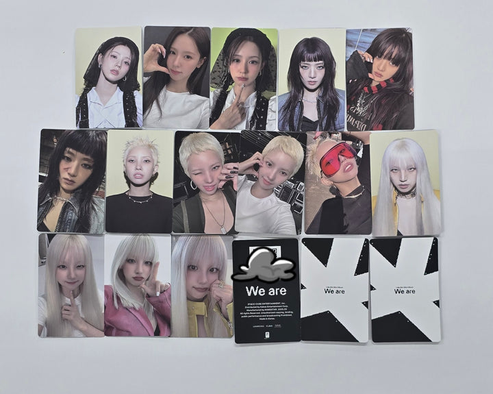 I-DLE "We are" - Official Photocard [Photobook Ver.] [25.5.22]