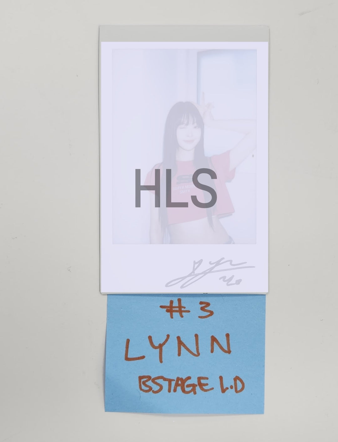 tripleS "ASSEMBLE25" - Hand Autographed(Signed) Polaroid [25.5.23]