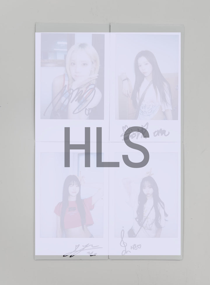 tripleS "ASSEMBLE25" - Hand Autographed(Signed) Polaroid [25.5.23]