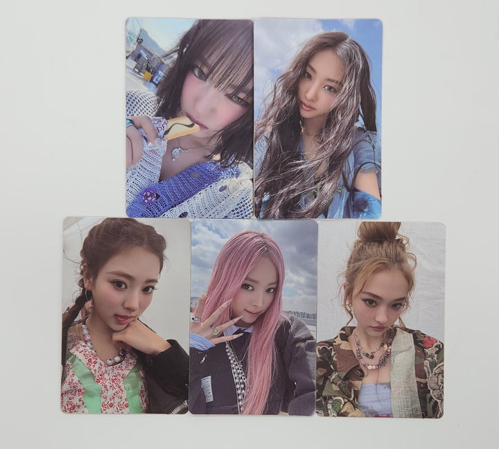 MEOVV "MY EYES OPEN VVIDE" -  M2U Fansign Event Photocard [25.5.23]