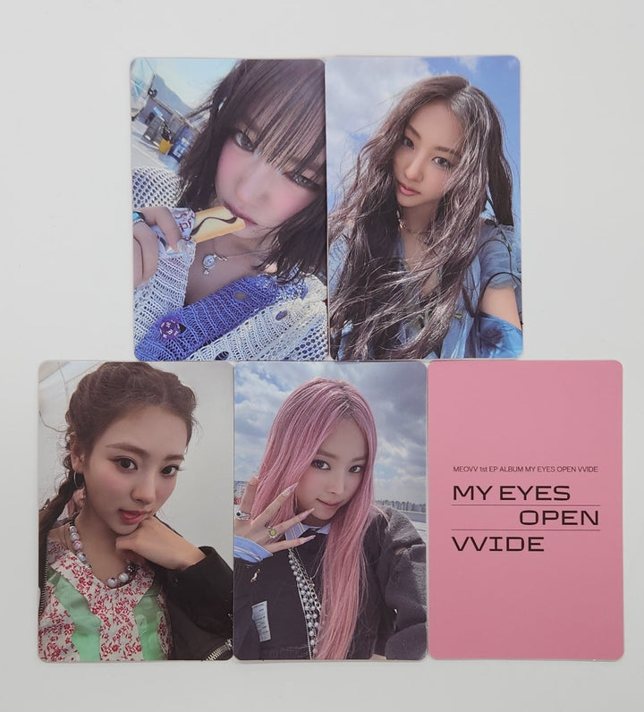 MEOVV "MY EYES OPEN VVIDE" -  M2U Fansign Event Photocard [25.5.23]