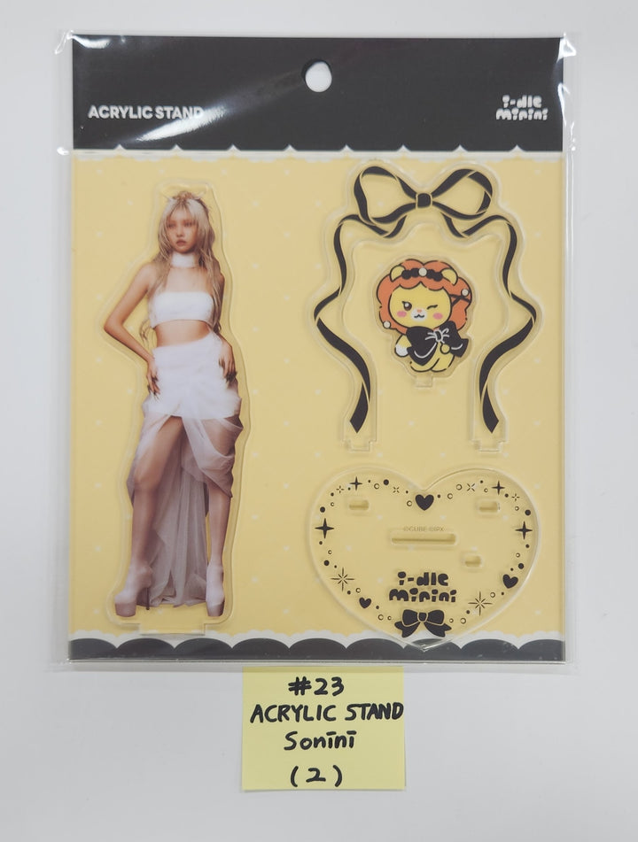 I-DLE "We are" - LINE FRIENDS SQUARE SINSA Pop-Up Official MD (2) [25.5.23]