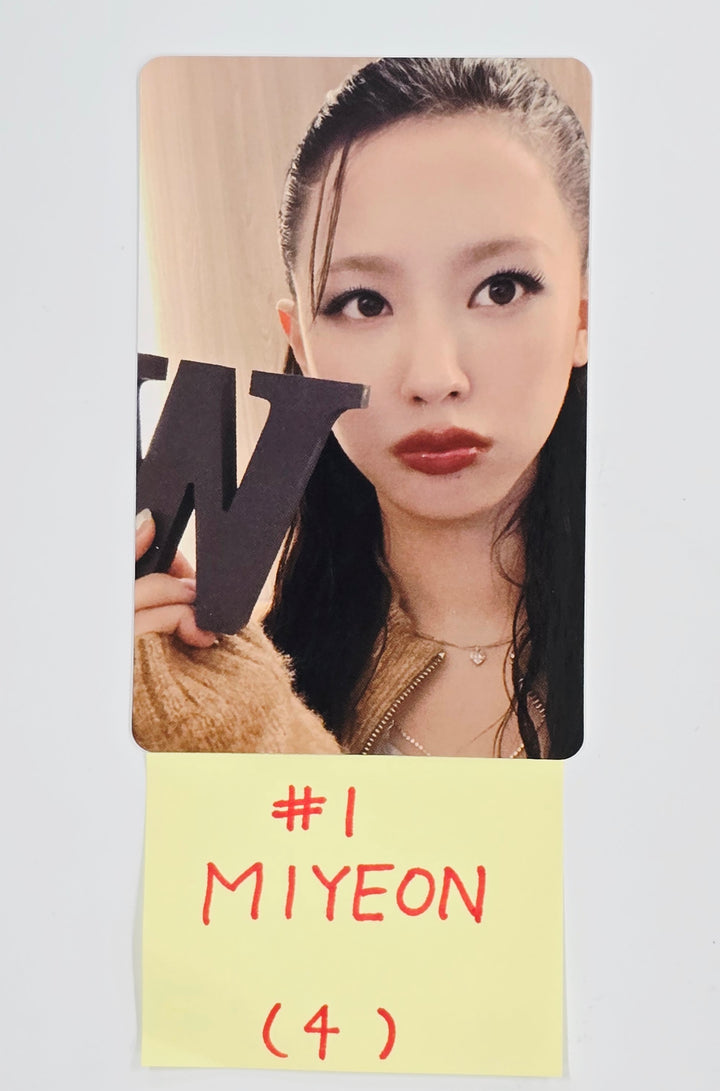 I-DLE "We are" - LINE FRIENDS SQUARE SINSA Pop-Up Official Trading Photocard [25.5.23]