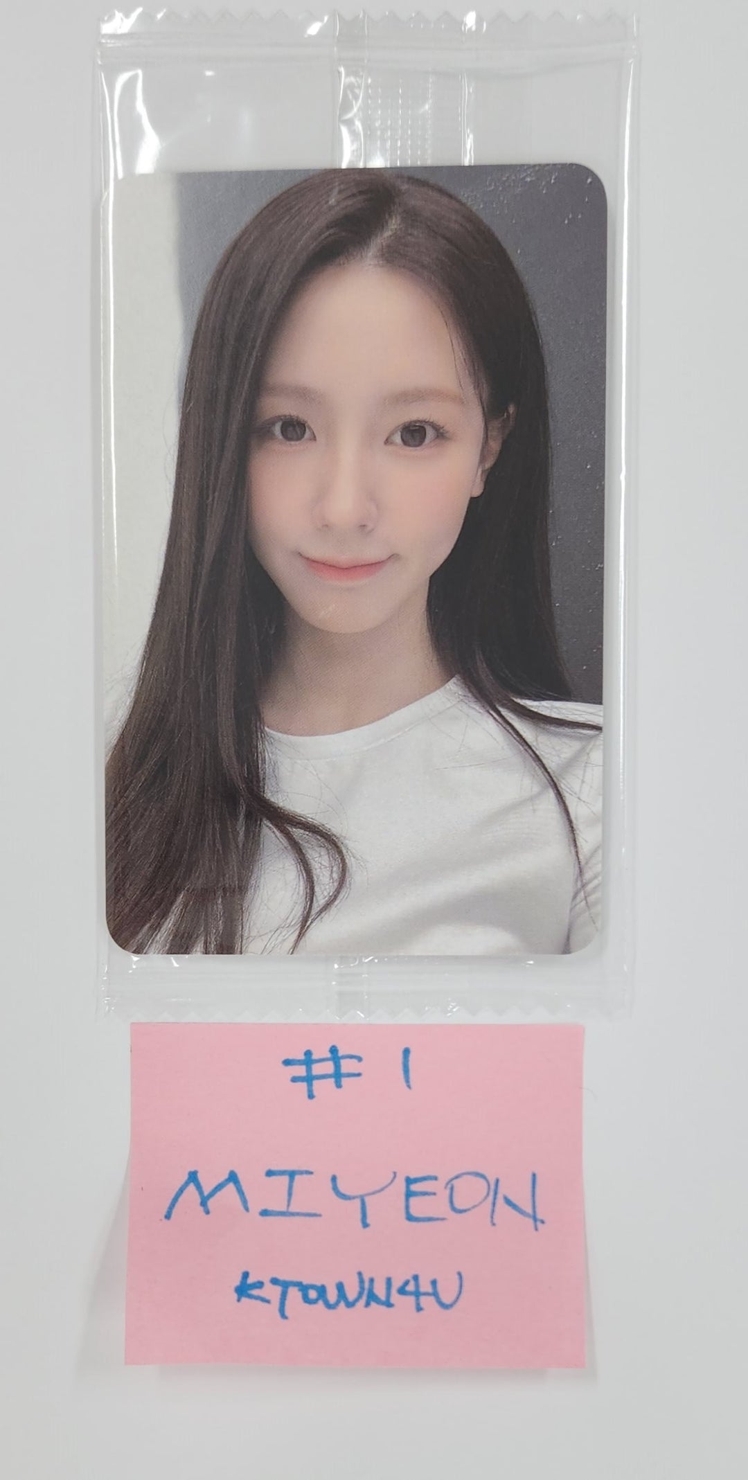 I-DLE "We are" - Ktown4U Special Gift Photocard [25.5.26]