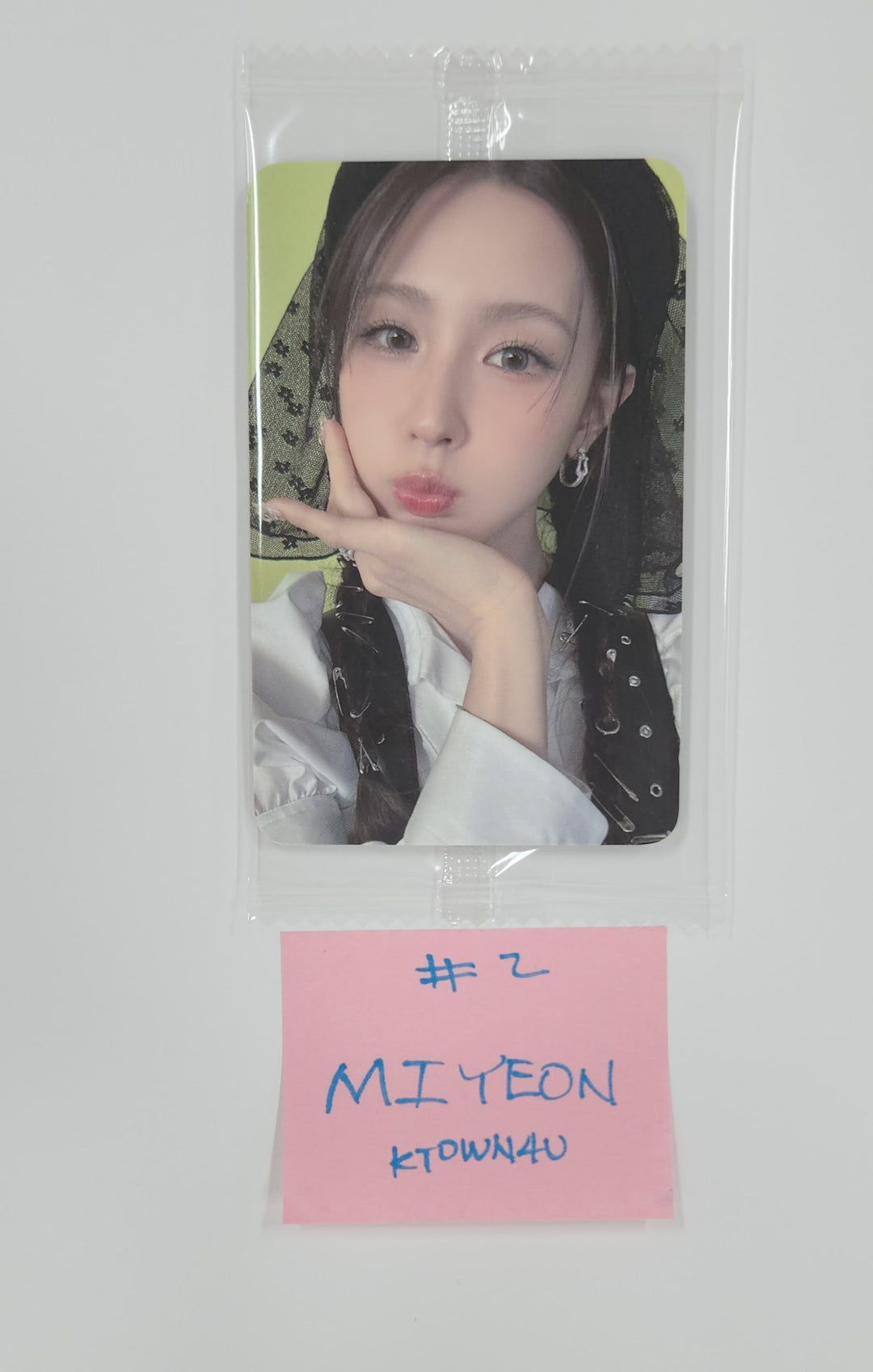 I-DLE "We are" - Ktown4U Special Gift Photocard [25.5.26]
