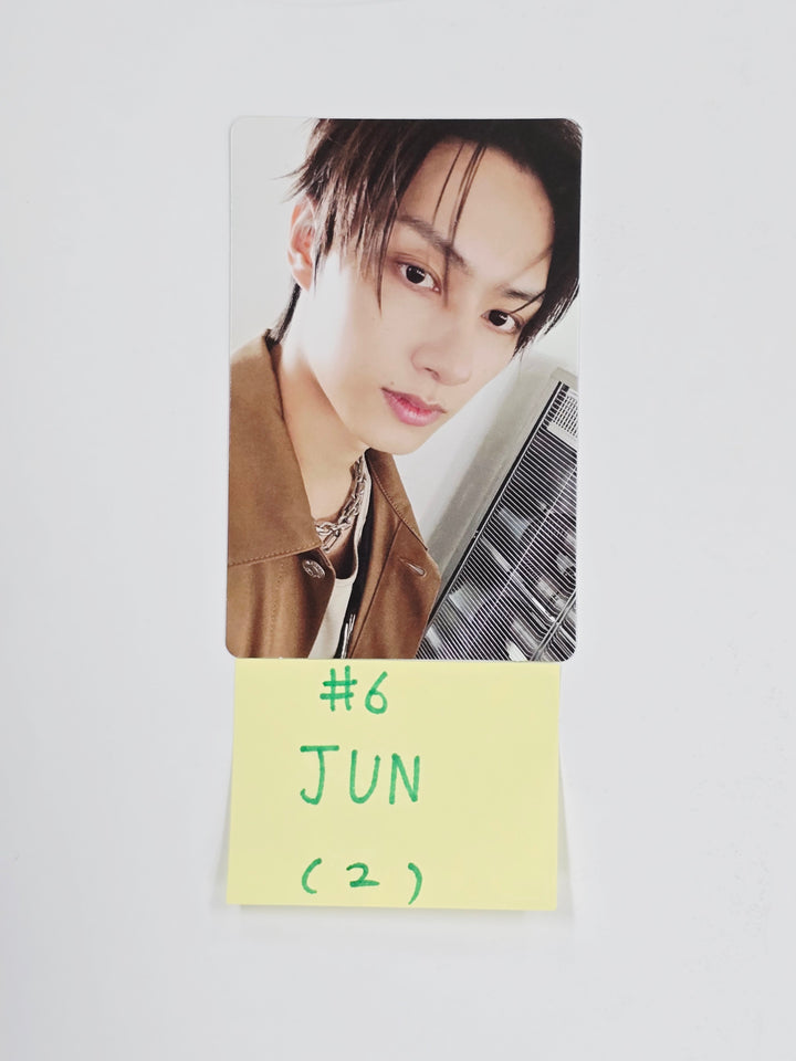 SEVENTEEN "HAPPY BURSTDAY" - Official Photocard [NEW ESCAPE Ver.] [25.5.27]