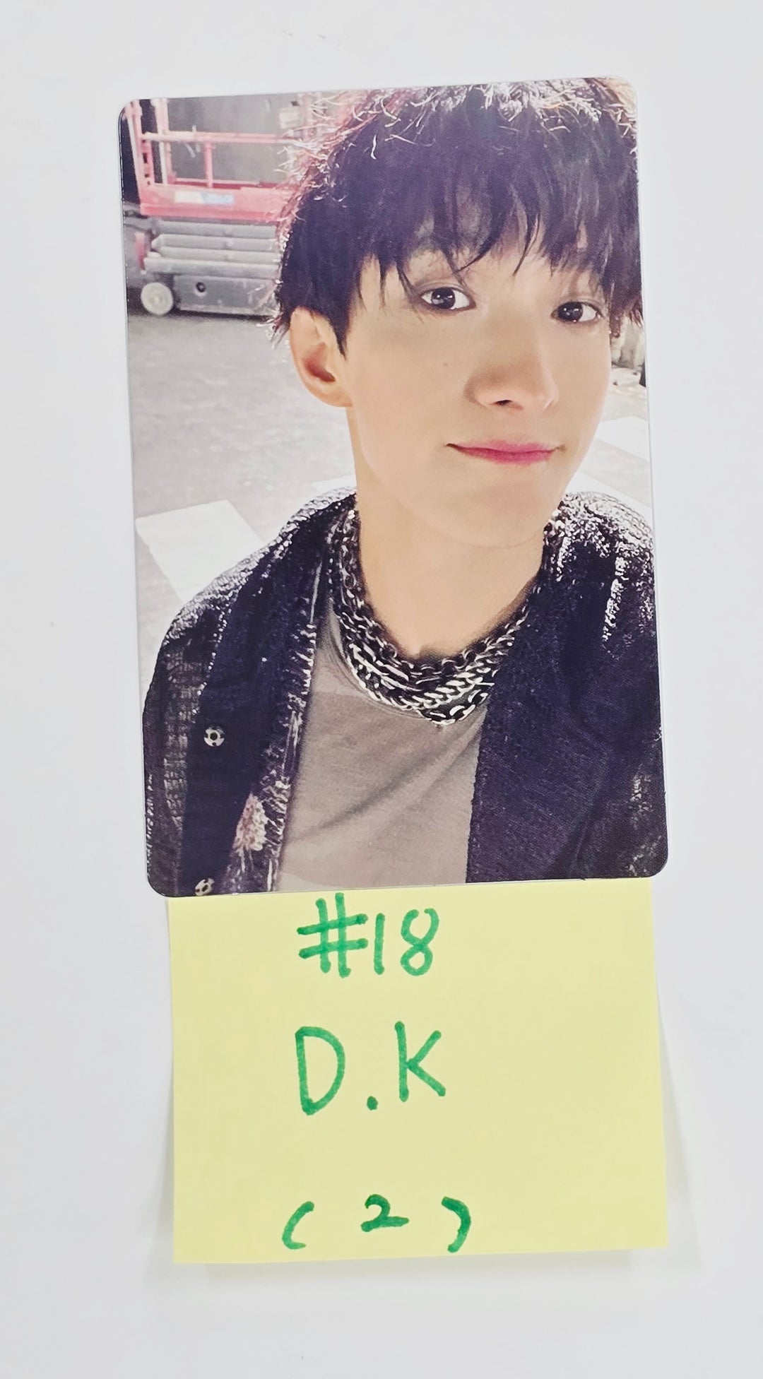 SEVENTEEN "HAPPY BURSTDAY" - Official Photocard [NEW ESCAPE Ver.] [25.5.27]
