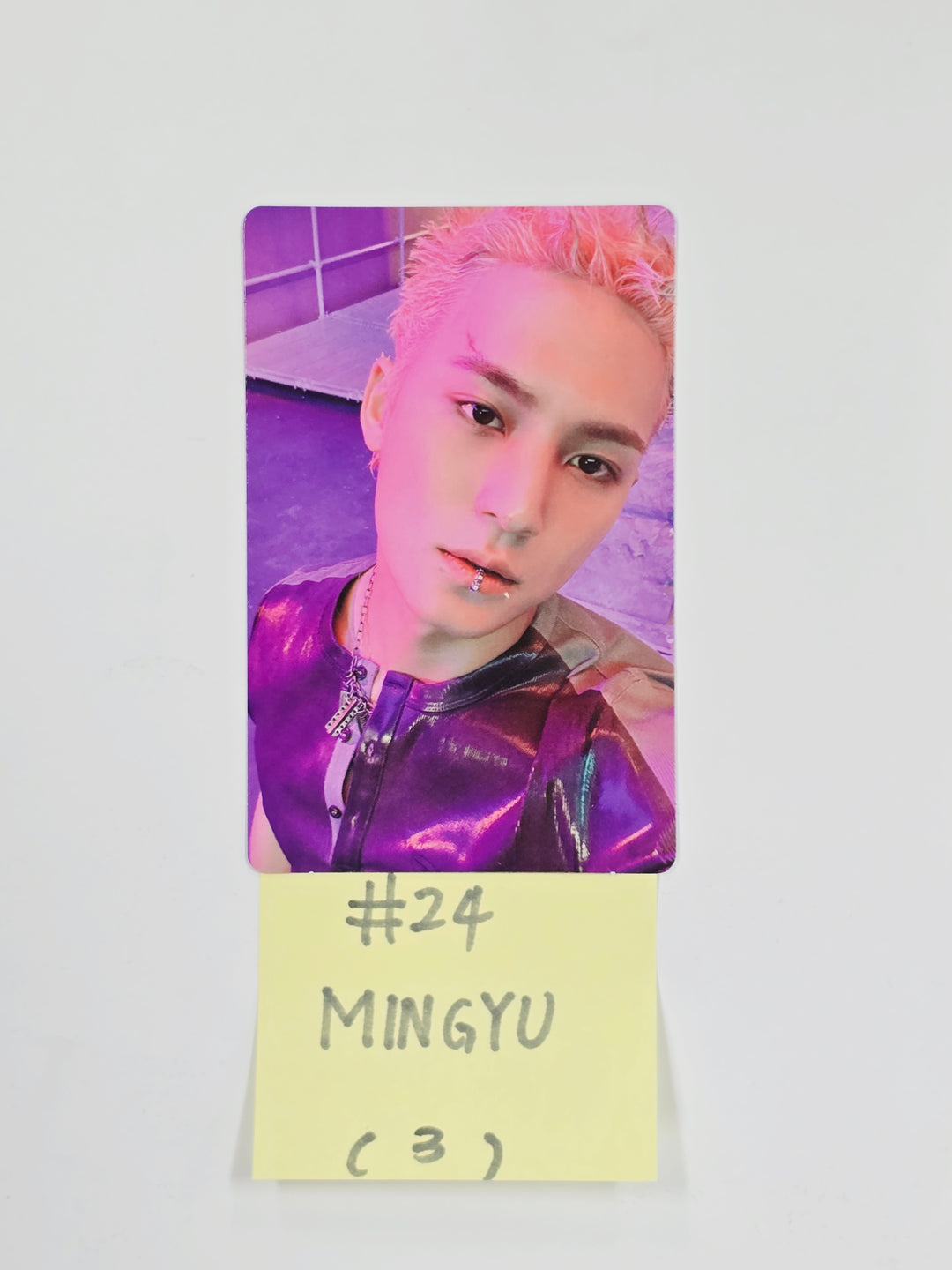 SEVENTEEN "HAPPY BURSTDAY" - Official Photocard [NEW BURSTDAY Ver.] (2) [25.5.27]