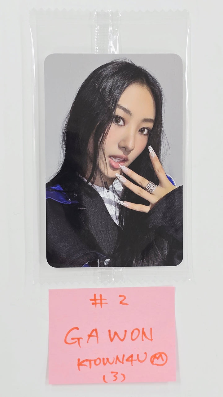 MEOVV "MY EYES OPEN VVIDE" -  Ktown4U Studio Choom Gift Photocard [Meovv Ver.] [25.5.28]