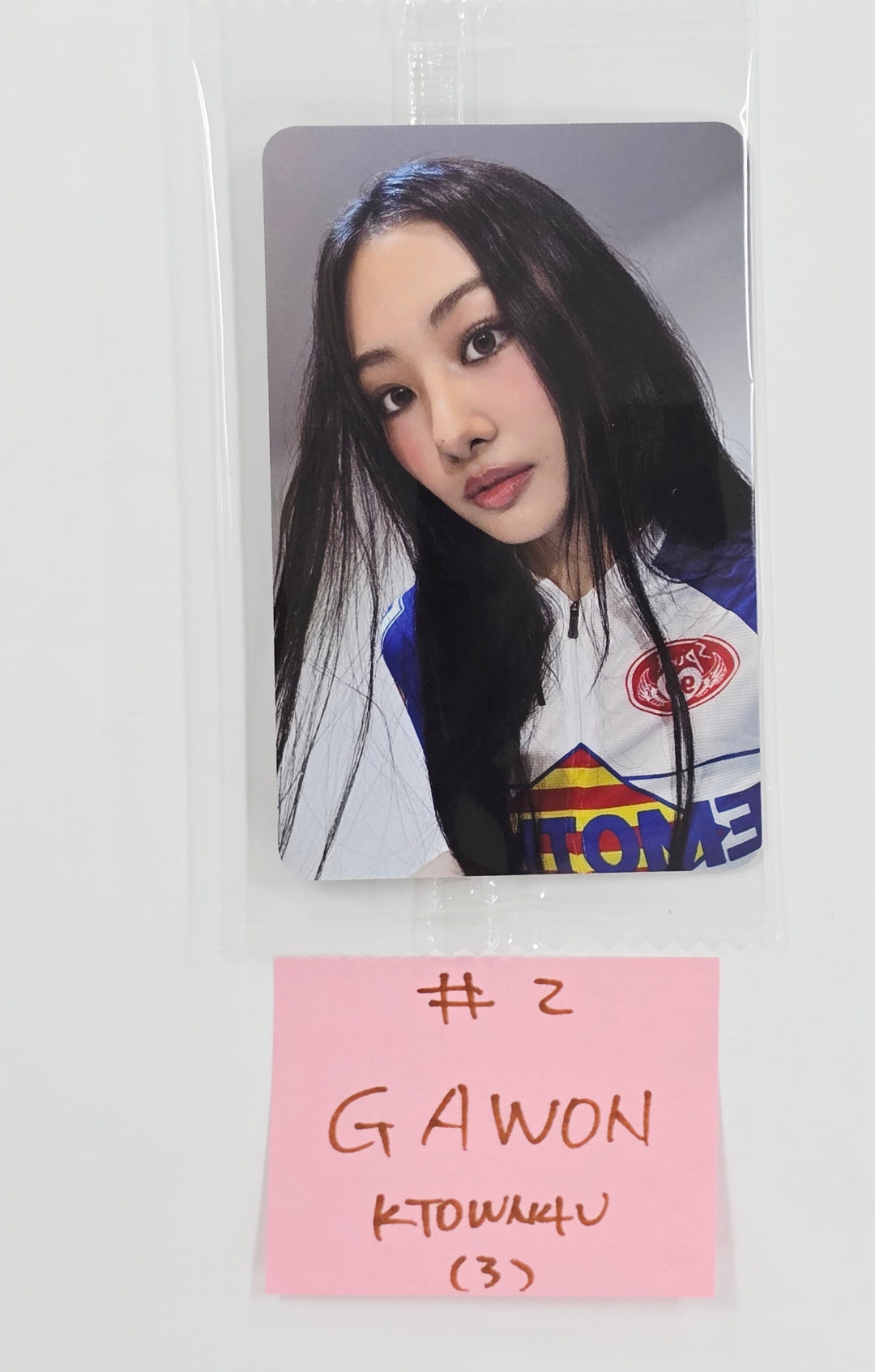 MEOVV "MY EYES OPEN VVIDE" -  Ktown4U Studio Choom Gift Photocard [25.5.28]
