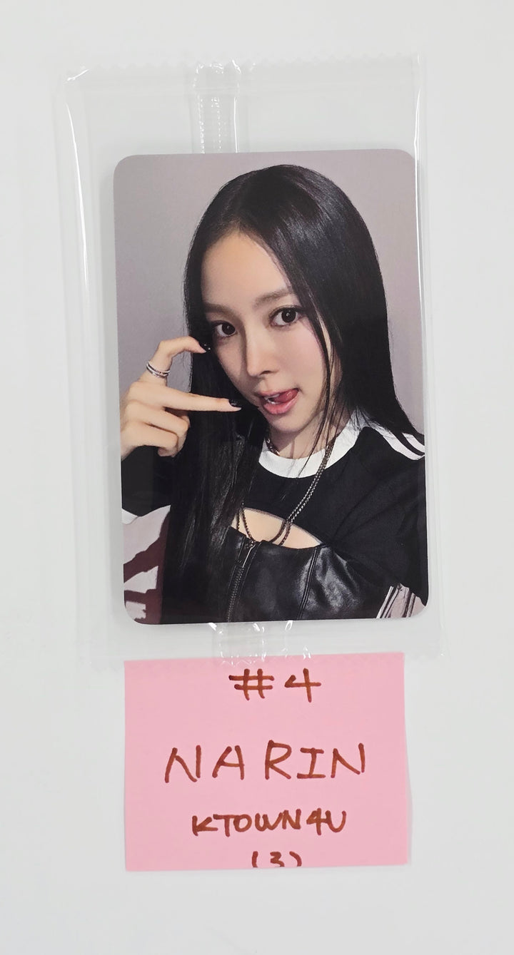 MEOVV "MY EYES OPEN VVIDE" -  Ktown4U Studio Choom Gift Photocard [25.5.28]