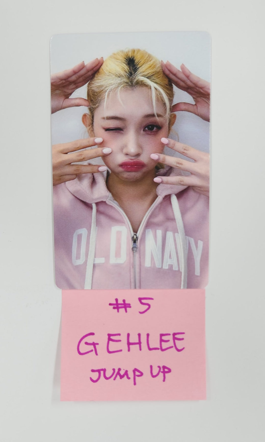 UNIS "SWICY" - Jump Up Fansign Event Photocard Round 3 [25.5.28]