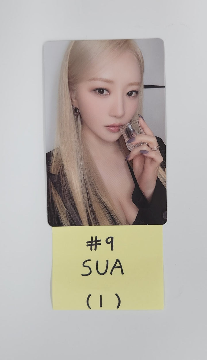 UAU "Playlist #You Are You" - Official Photocard [25.5.29]