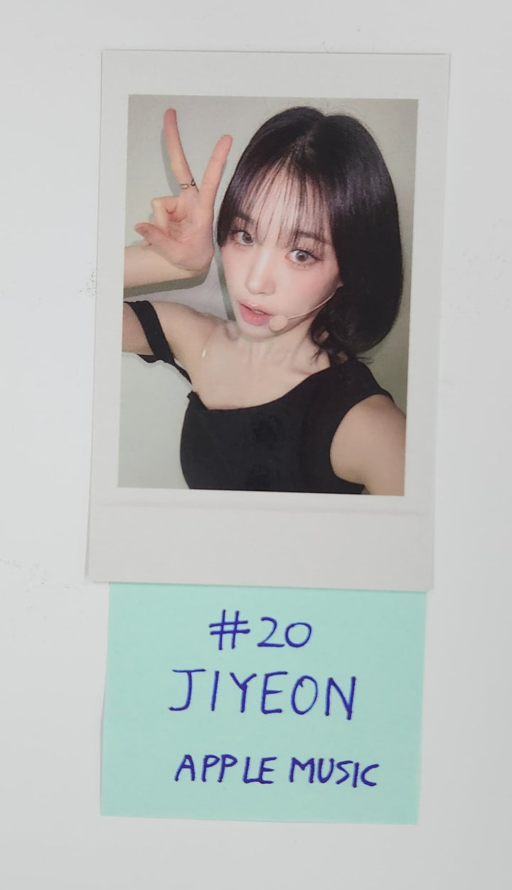 TripleS "ASSEMBLE25" - Apple Music Fansign Event Photocard [25.5.29]
