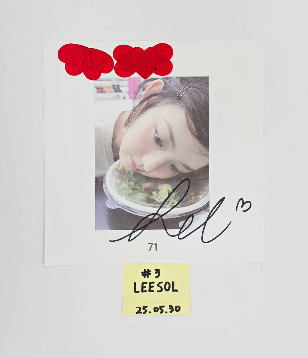 KiiiKiii "UNCUT GEM" - A Cut Page From Fansign Event Album [25.5.30]