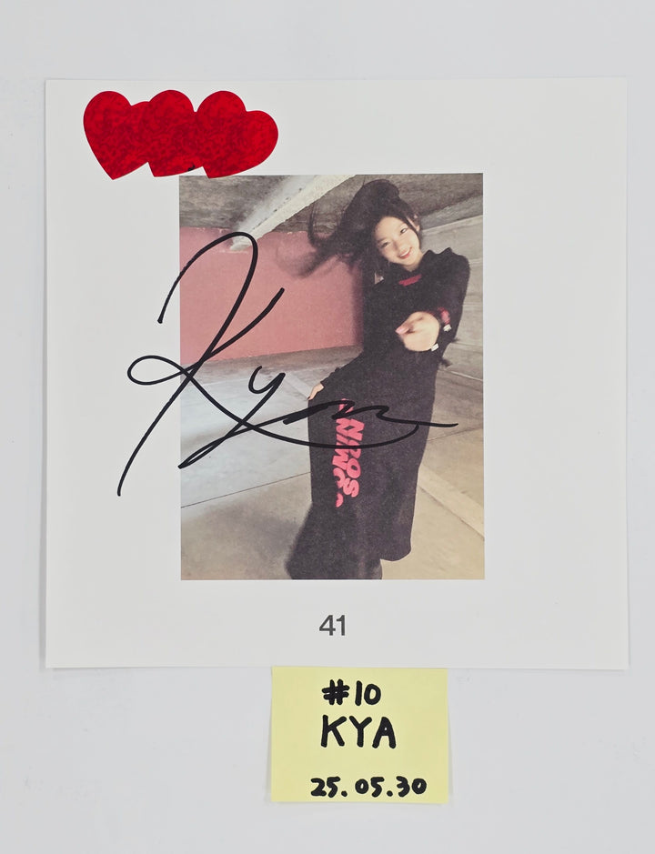 KiiiKiii "UNCUT GEM" - A Cut Page From Fansign Event Album [25.5.30]