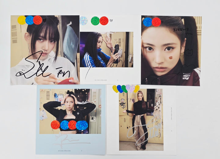 MEOVV "MY EYES OPEN VVIDE" -  A Cut Page From Fansign Event Album [25.5.30]
