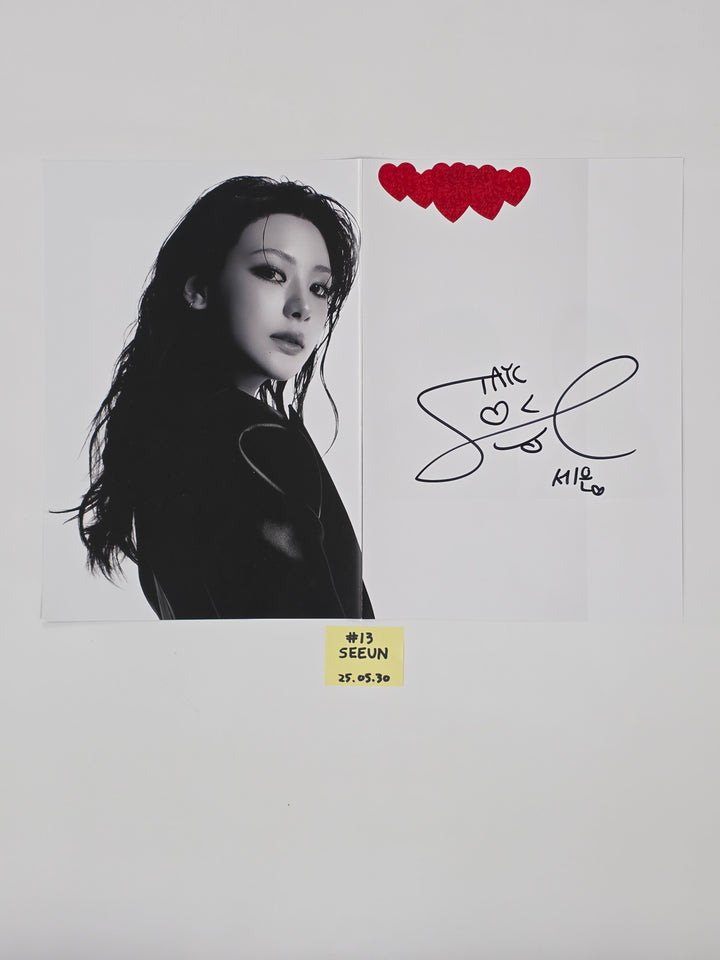 Stayc "S" -  A Cut Page From Fansign Event Album [25.5.30]