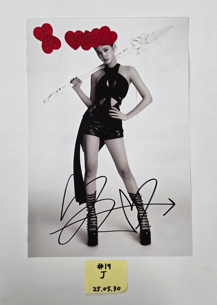 Stayc "S" -  A Cut Page From Fansign Event Album [25.5.30]