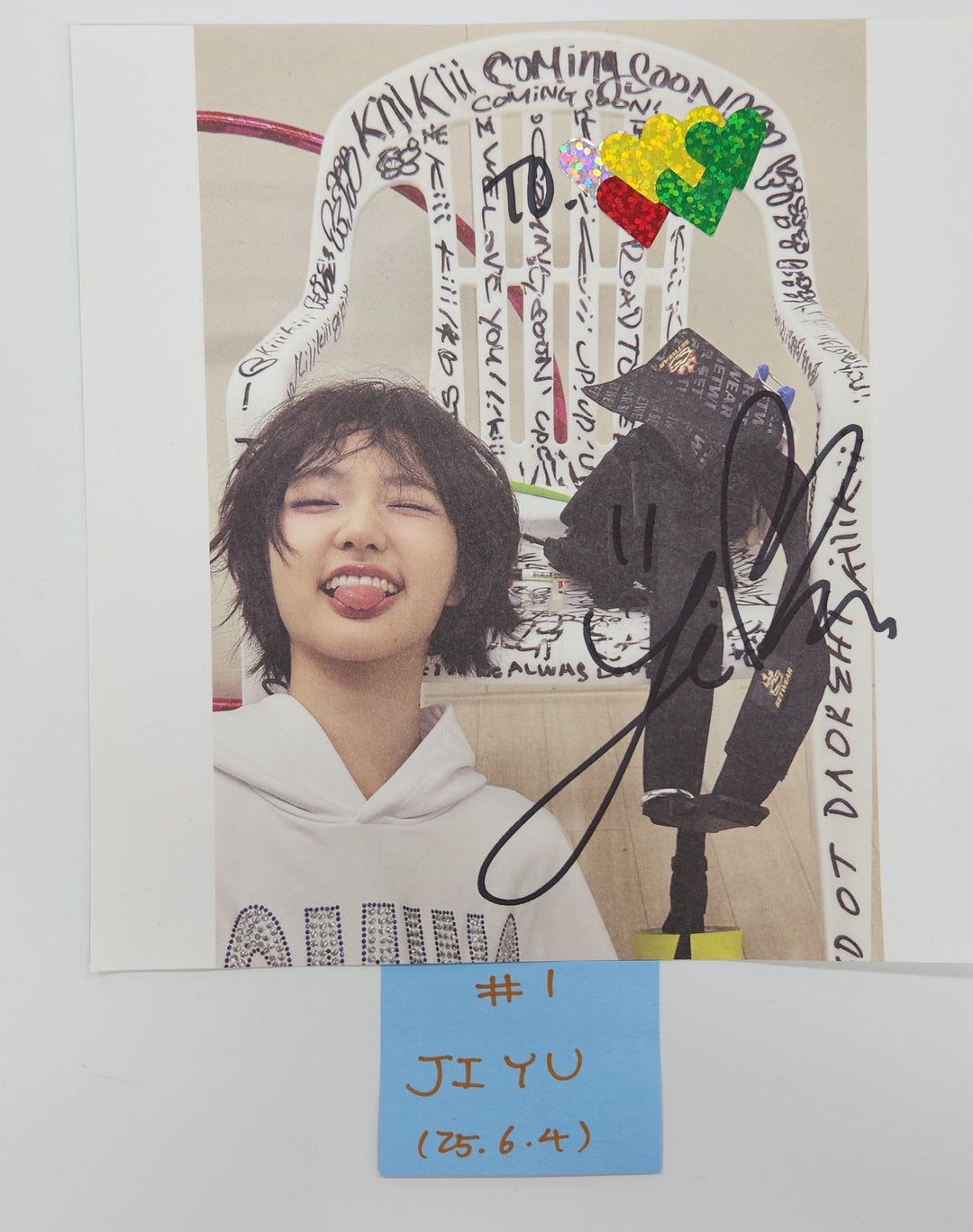 KiiiKiii "UNCUT GEM" - A Cut Page From Fansign Event Album [25.6.4]