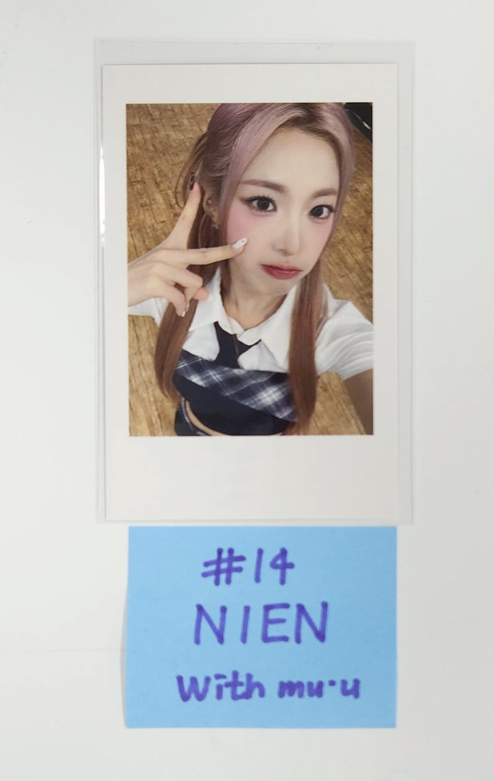 TripleS "ASSEMBLE25" - Withmuu Fansign Event Photocard [25.6.4]