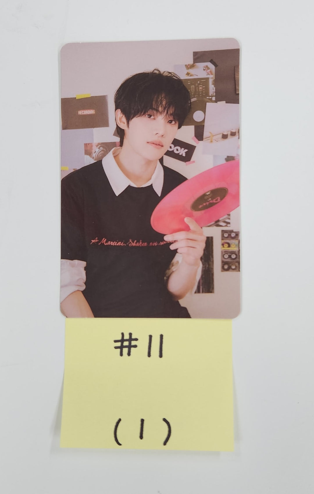 CLOSE YOUR EYES "CLOSER TO MY ARCHIVE" - Official Trading Photocard [25.6.5]