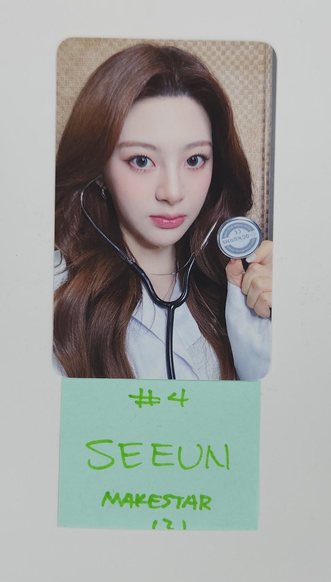 STAYC "S" - Makestar Fansign Event Photocard Round 5 [25.6.9]