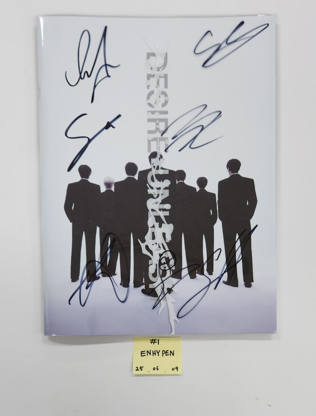 Enhypen "Desire : Unleash", USPEER "Speed Zone", N.Flying "Everlasting" - Hand Autographed(Signed) Promo Album [25.6.9]