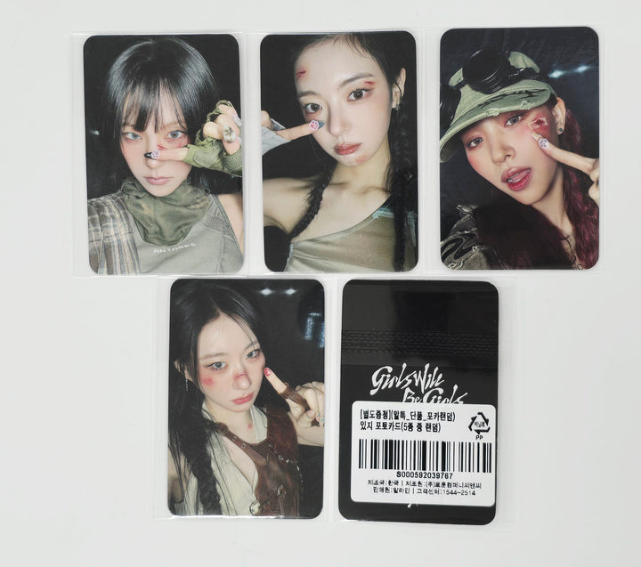 ITZY "Girls Will Be Girls" - Aladin Pre-Order Benefit Photocard [25.6.10]