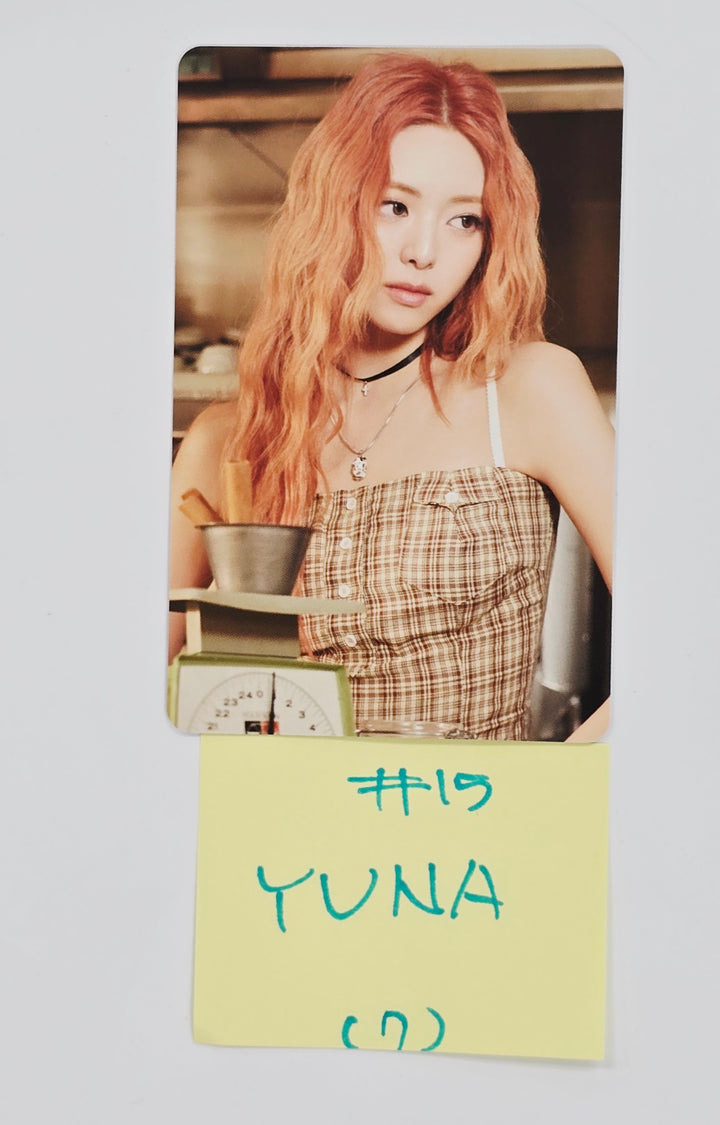 ITZY "Girls Will Be Girls" - Official Trading Photocard [25.6.10]