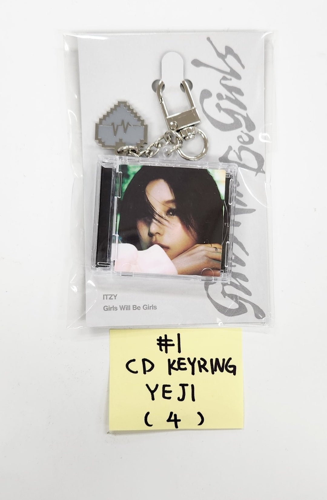 ITZY "Girls Will Be Girls" - Pop-Up Official MD [25.6.10]