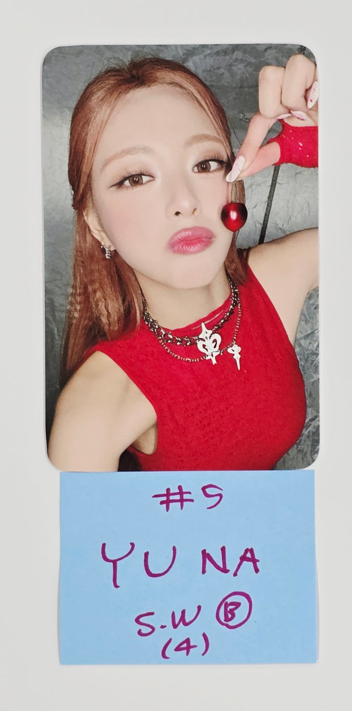 ITZY "Girls Will Be Girls" - Soundwave Pre-Order Benefit Photocard [25.6.11]