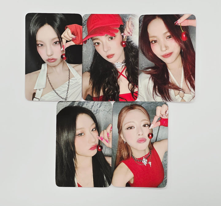 ITZY "Girls Will Be Girls" - Soundwave Pre-Order Benefit Photocard [25.6.11]