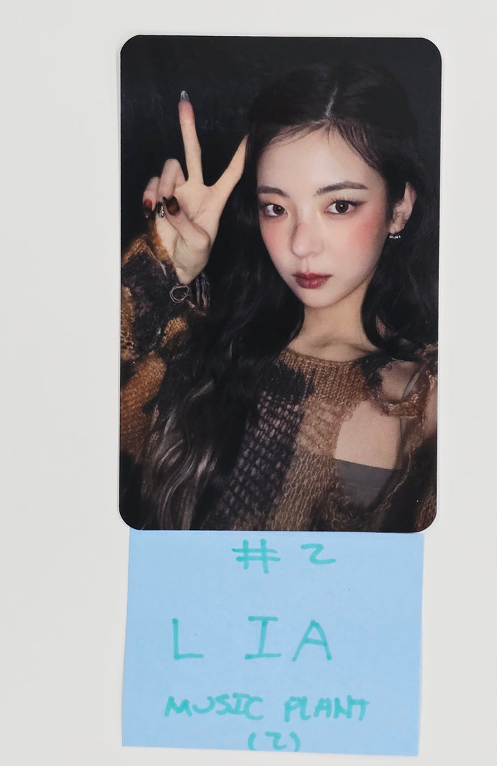 ITZY "Girls Will Be Girls" - Music Plant Pre-Order Benefit Photocard [25.6.11]