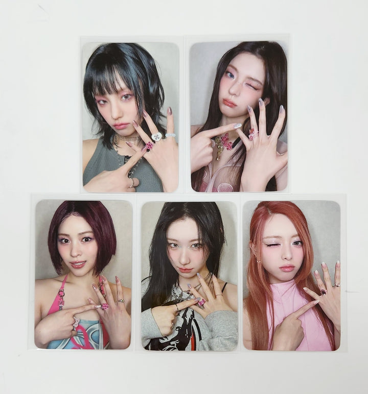 ITZY "Girls Will Be Girls" - Withmuu Pre-Order Benefit Photocard [25.6.11]