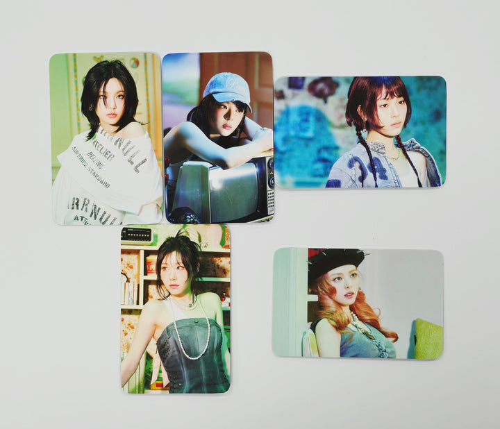 ITZY "Girls Will Be Girls" - Soundwave Pre-Order Benefit Photocard (2) [25.6.11]