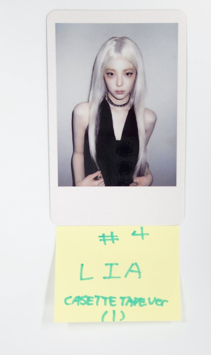 ITZY "Girls Will Be Girls" - Official Photocard [Cassette Tape Ver.] [25.6.12]