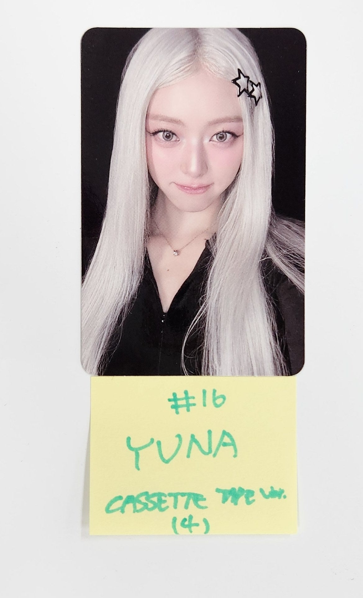 ITZY MMT BORN TO BE リュジン トレカ 直筆サイン 2/4 ITZY BORN TO BE OFFICIAL SOUNDWAVE JYP YES24 MMT POB PHOTO CARD