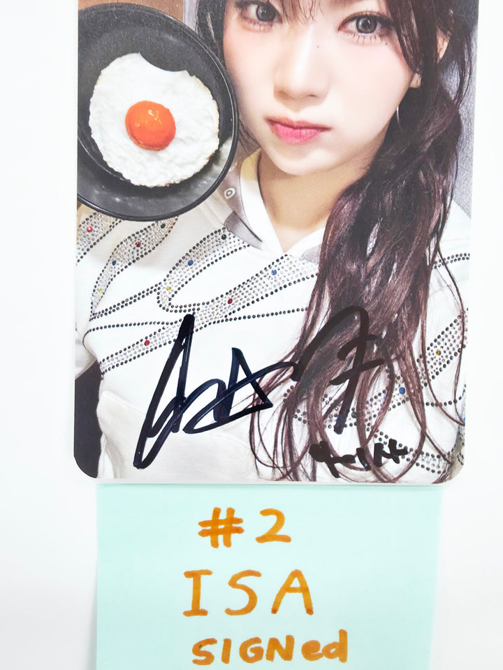 STAYC "S" - Hand Autographed(Signed) Photocard [25.6.12]