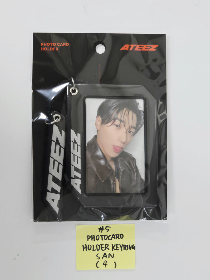 ATEEZ "GOLDEN HOUR : Part.3" - Line Friends Pop-Up Official MD [Photocard Holder Keyring] [25.6.13]